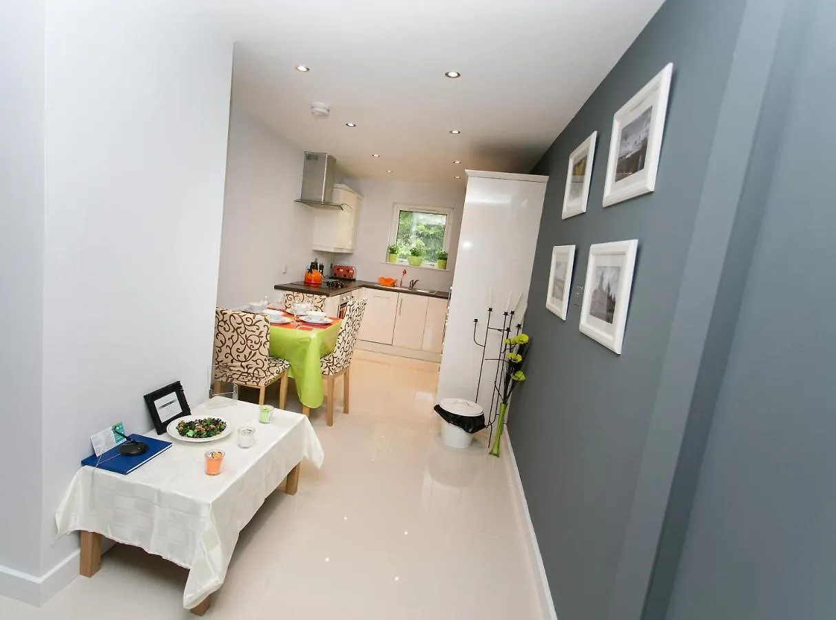 So-Cosy Cityside Belfast 0*,  Regno Unito
